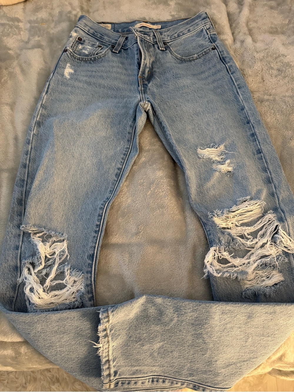 Light Blue Distressed Women's Jeans